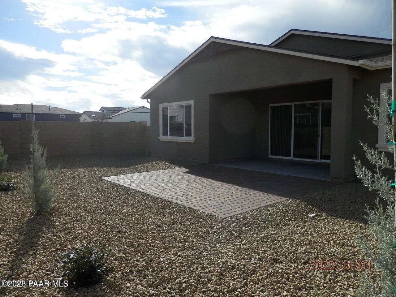 6882 Gables Trl - Photo 3 of 13