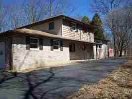 featured image of 110 Pear Tree Ct