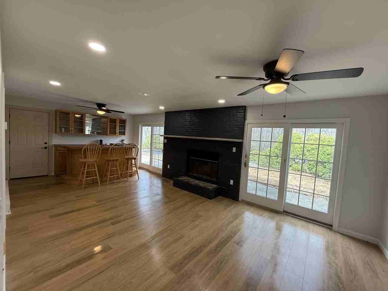 110 Pear Tree Ct - Photo 7 of 38
