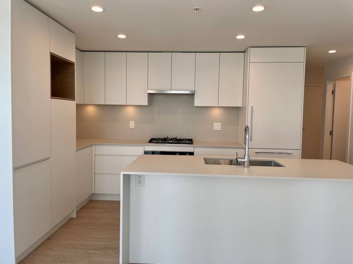 2181 Madison Avenue #1304 - Photo 4 of 24