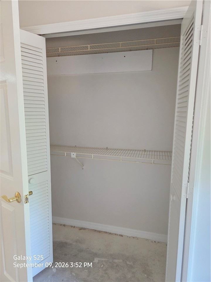 691 S Centre Ct Sw #101 - Photo 3 of 23