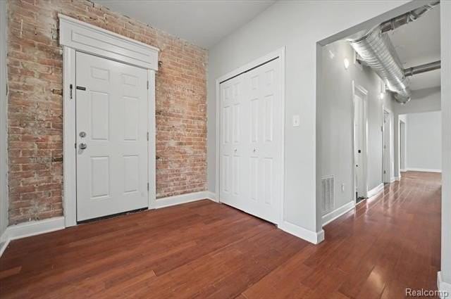 5764 Woodward Ave - Photo 2 of 24