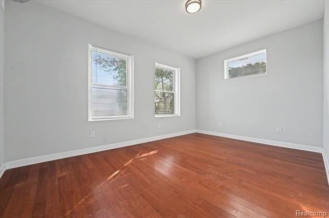 5764 Woodward Ave - Photo 5 of 24
