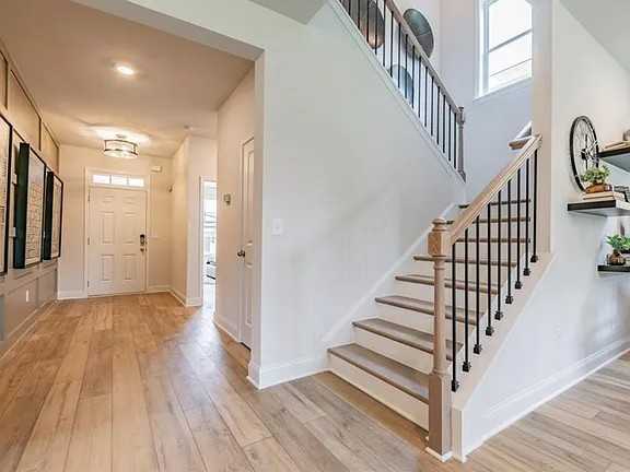 3909 Arrowfeather Ct #1 - Photo 2 of 36