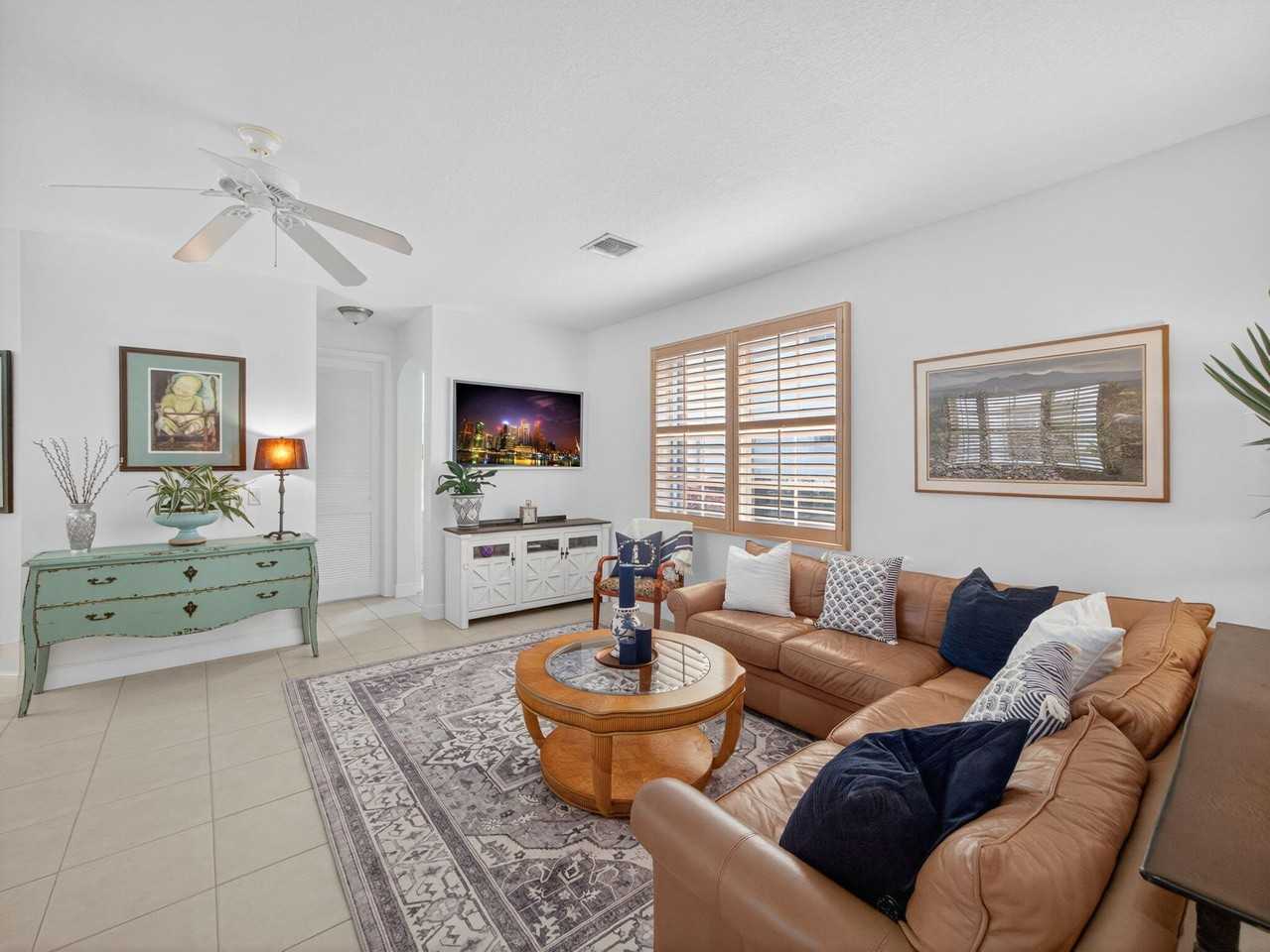 631 Moondancer Ct - Photo 7 of 50