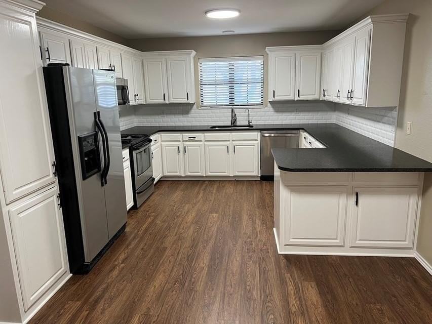 3402 Valleyview Blvd - Photo 5 of 13