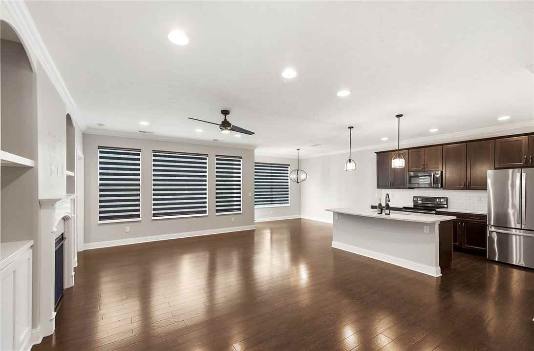 2716 E Millstone Dr - Photo 5 of 29
