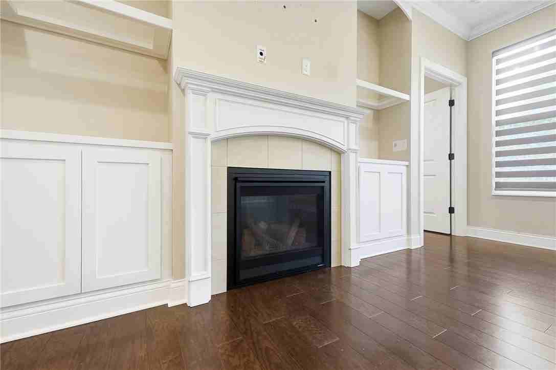 2716 E Millstone Dr - Photo 7 of 29