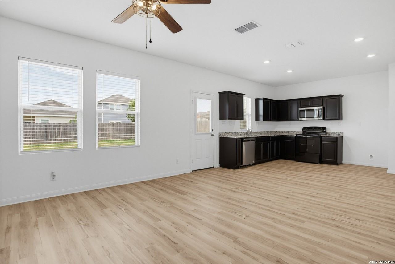 14318 Elkhorn Crst - Photo 6 of 20