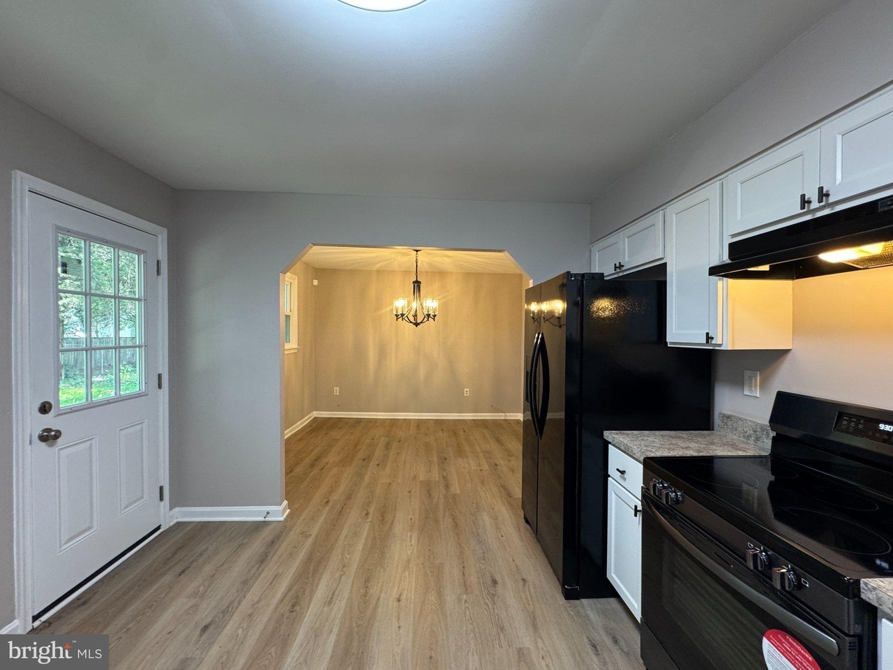 29831 Lee Rd - Photo 3 of 25
