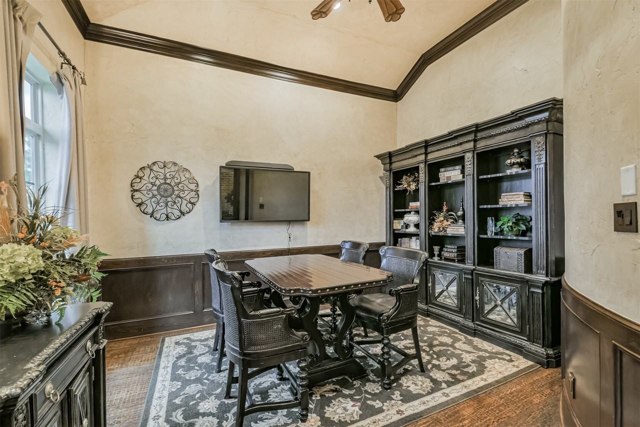 111 Oak Estates Dr - Photo 6 of 49