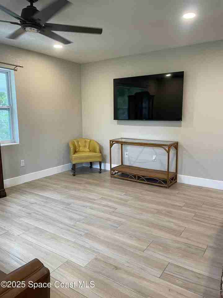 411 Palmetto Ave - Photo 4 of 16