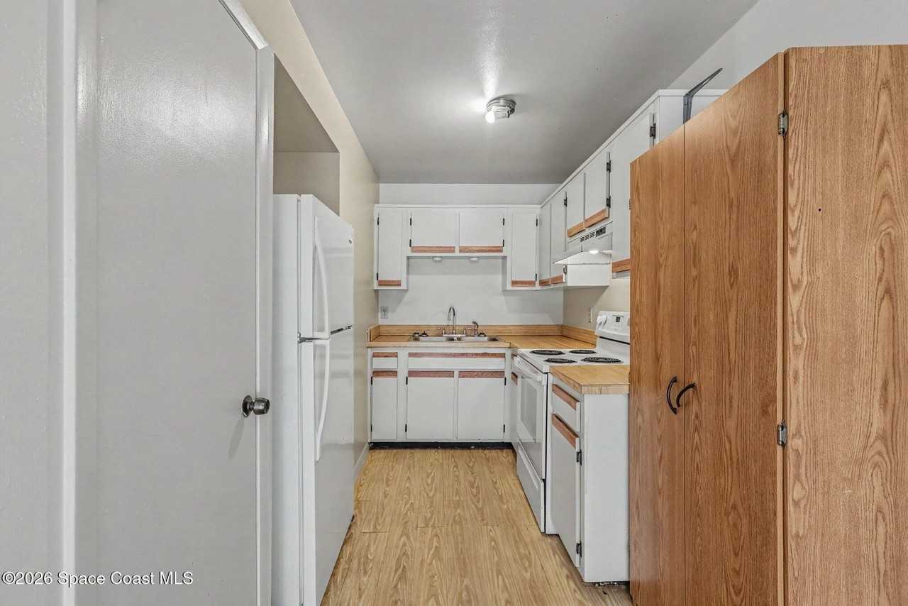1951 Convair St Se #103 - Photo 7 of 14