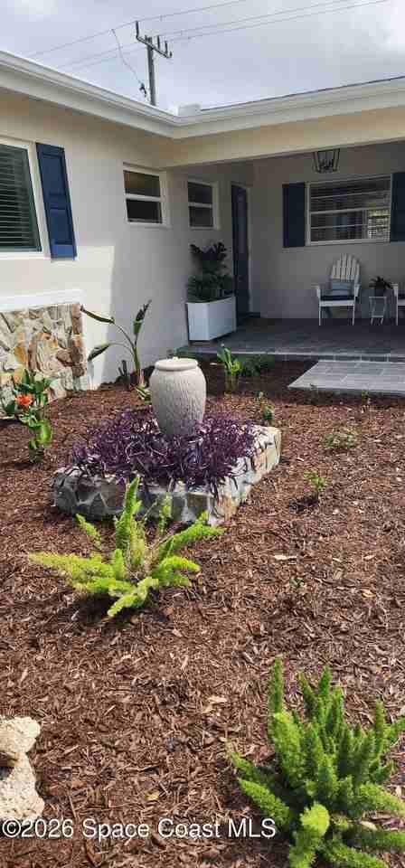 332 Polaris Dr - Photo 2 of 35
