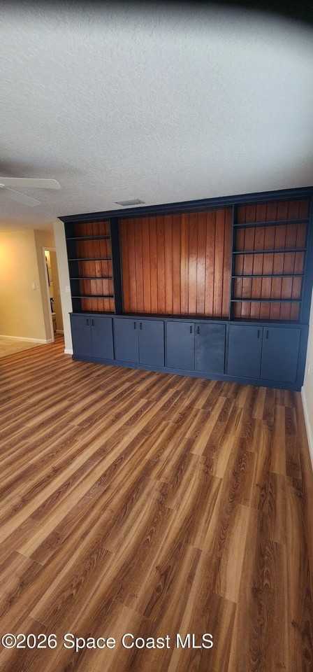 332 Polaris Dr - Photo 6 of 35
