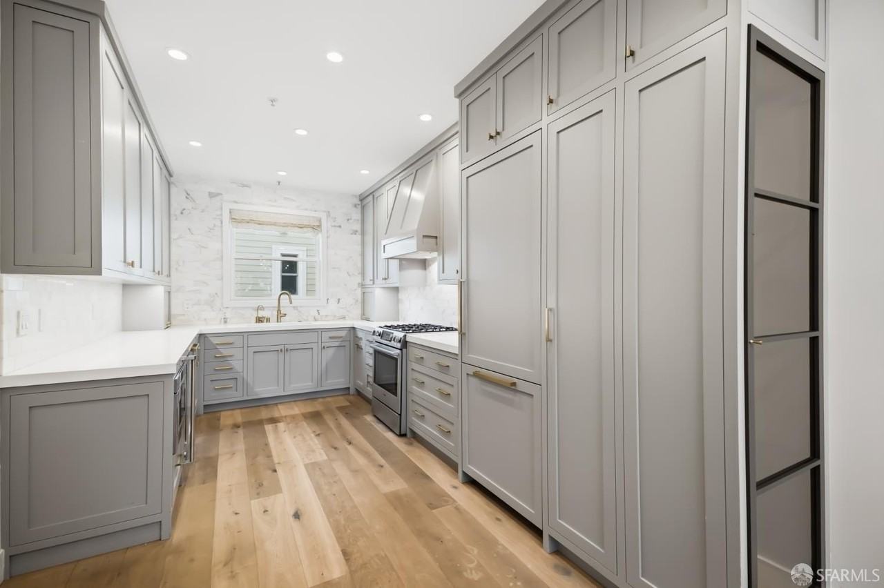 425 14th St #3 - Photo 2 of 42