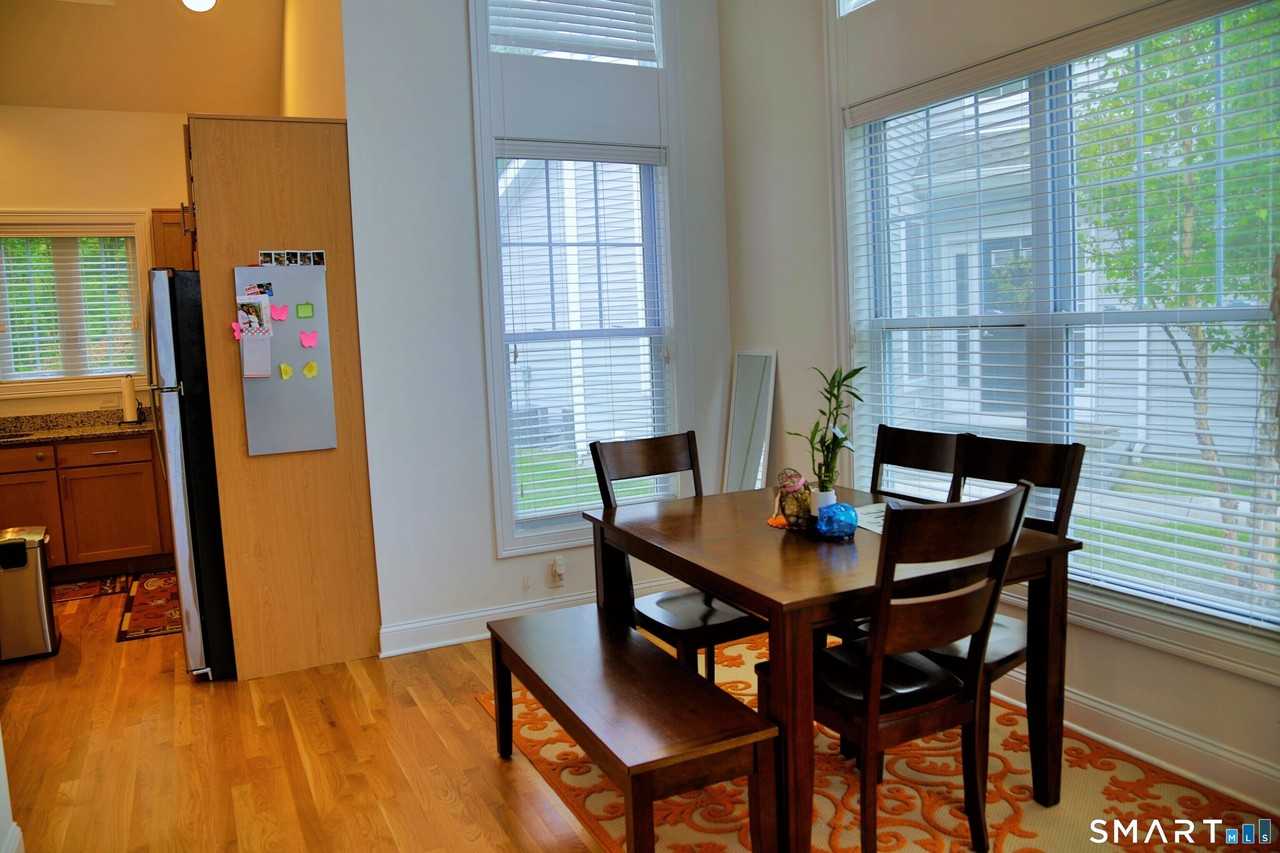 60 Copper Square Dr - Photo 5 of 22