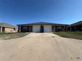featured image of 2810 Ashley Dr #2810