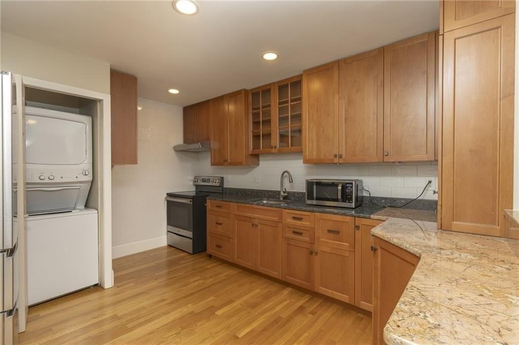 170 Leah St #2 - Photo 2 of 21