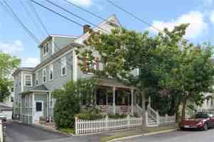 featured image of 11 Lincoln Ave #3