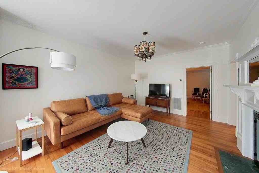 34 Catherine St #A - Photo 3 of 16