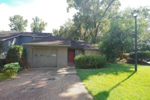 featured image of 1401 Sturbridge Pl