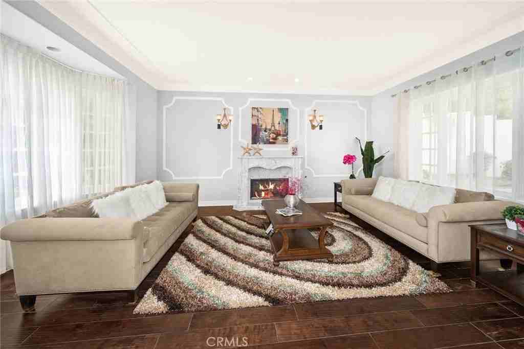 22427 Steeplechase Ln - Photo 7 of 50