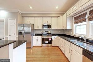 featured image of 1535 Gales St Ne