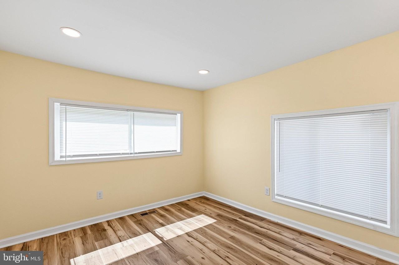 30 E Main St - Photo 5 of 30