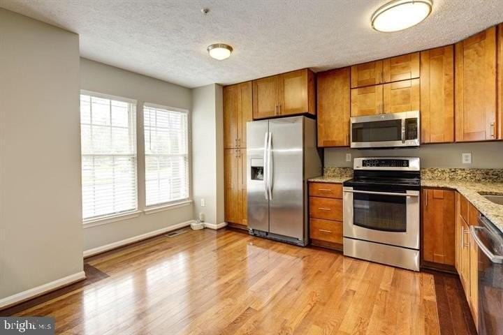 6112 Starburn Path - Photo 4 of 38