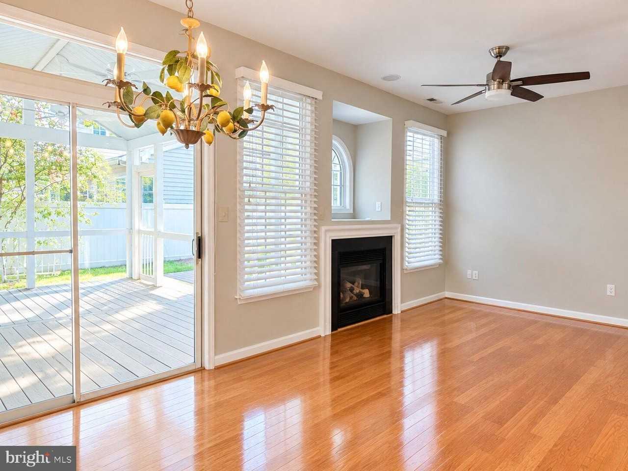28492 Woods Dr - Photo 6 of 15