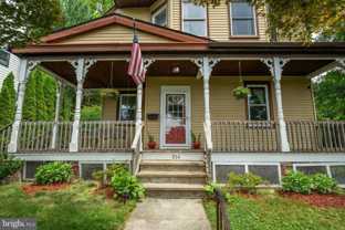 814 N Pennsylvania Ave - Photo 1 of 1