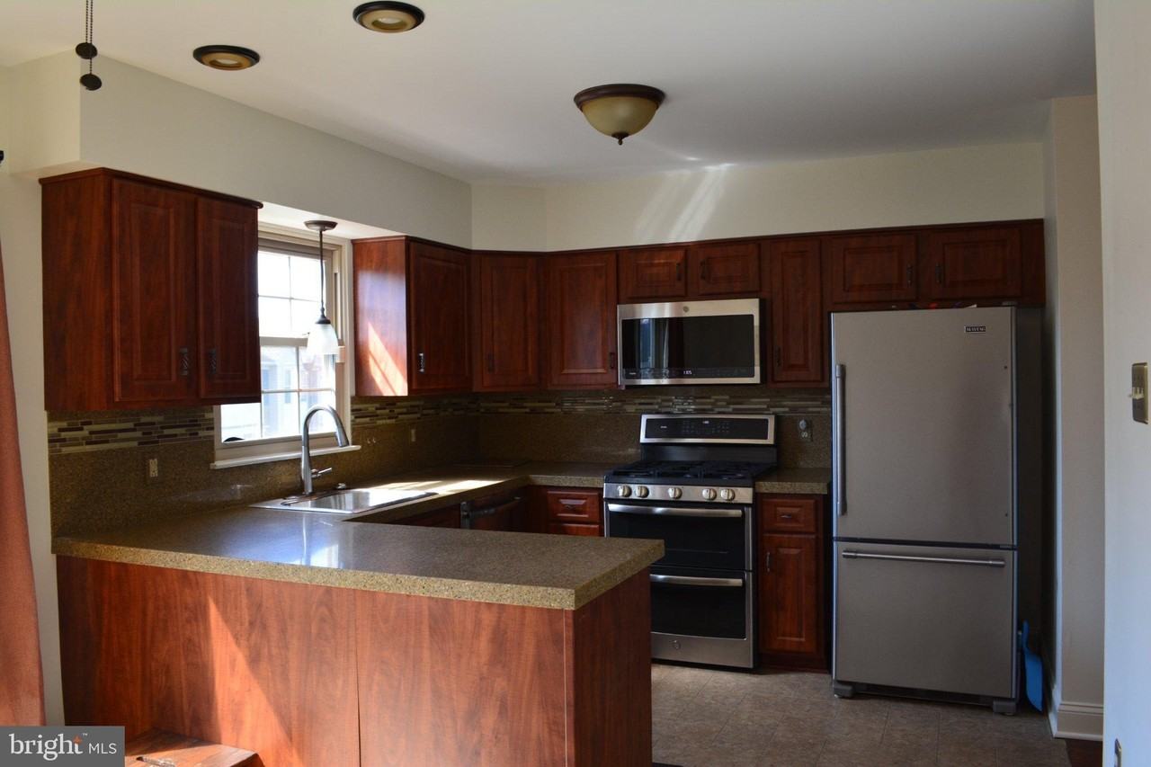 1155 Bramblewood Ct - Photo 2 of 12