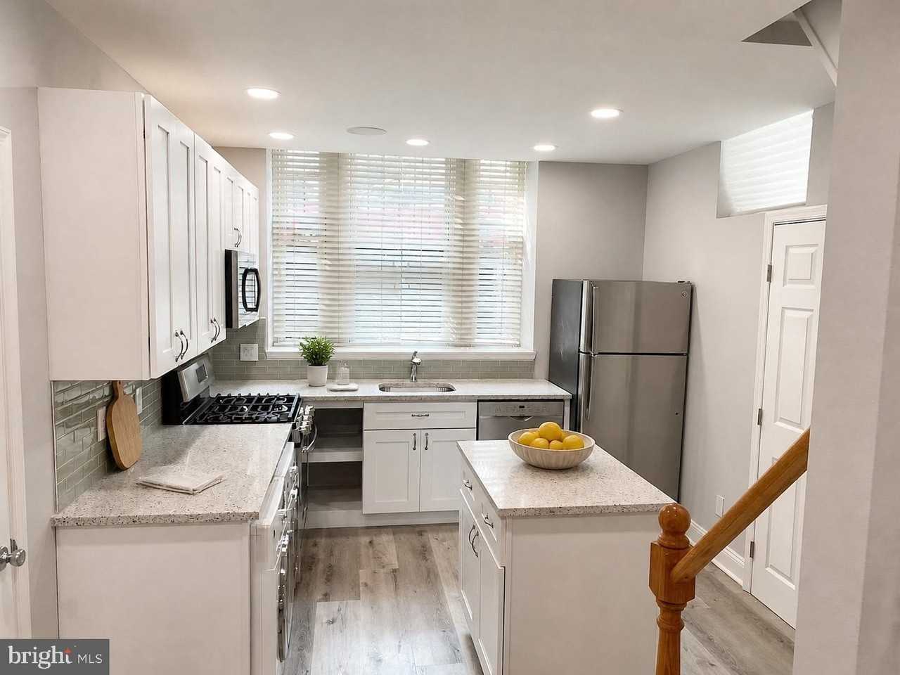 2133 Delancey Pl #1S - Photo 2 of 18