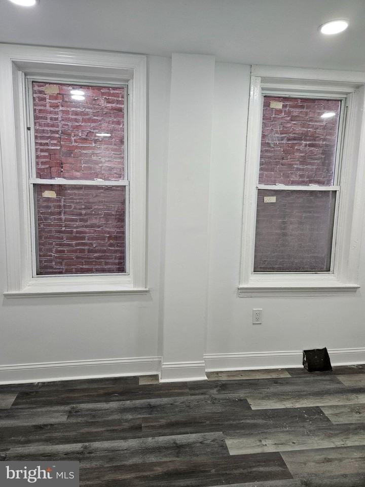 521 N 64th St - Photo 5 of 17