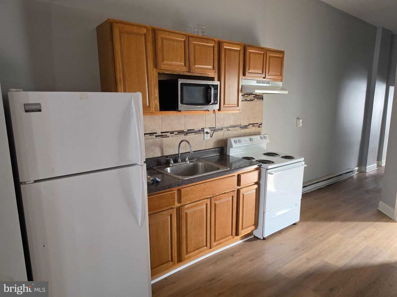 4938 Germantown Ave - Photo 2 of 5