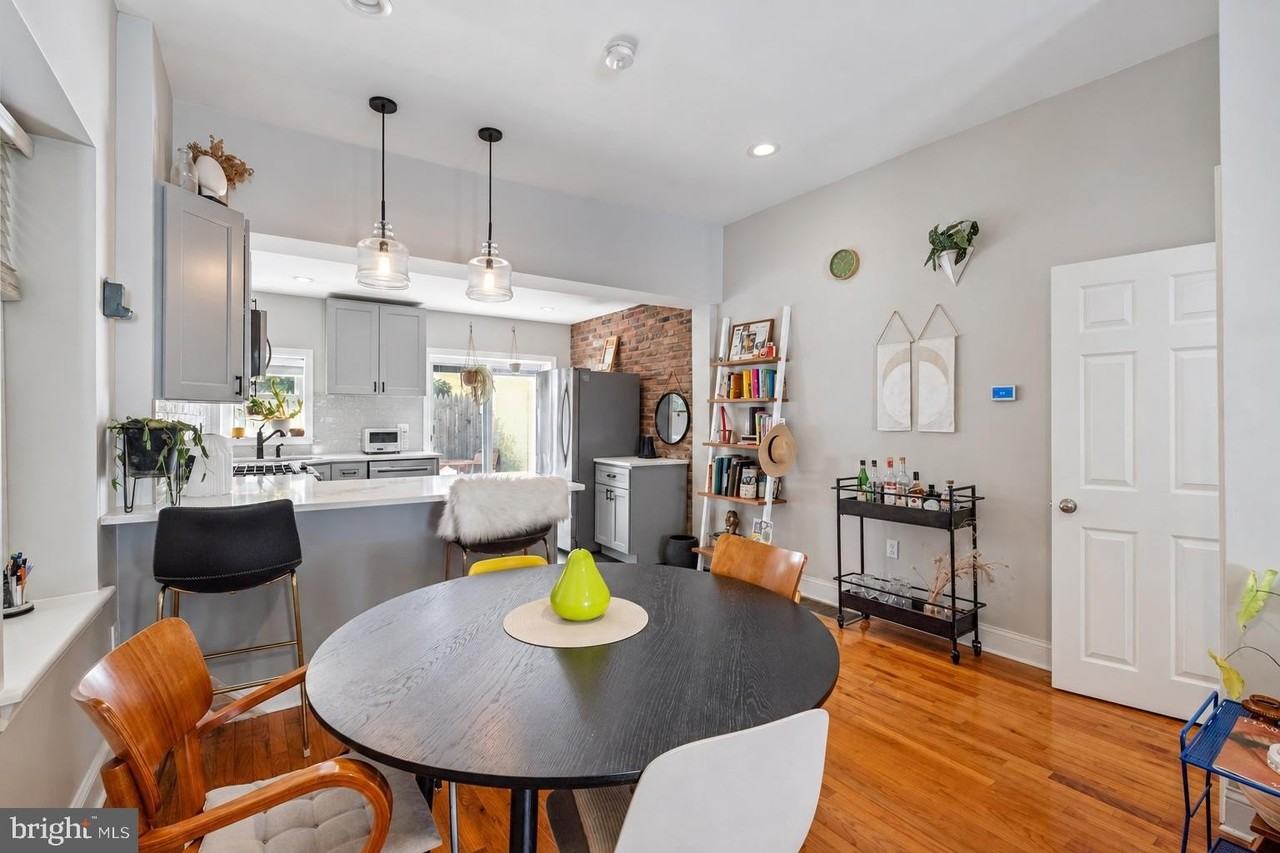 104 Ellsworth St - Photo 3 of 14