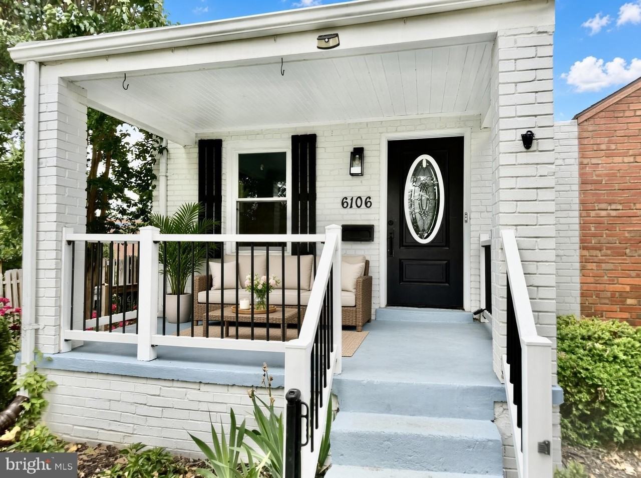 6106 N Kings Hwy - Photo 3 of 29