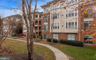 1860 Stratford Park Pl #201 - Photo 1 of 1