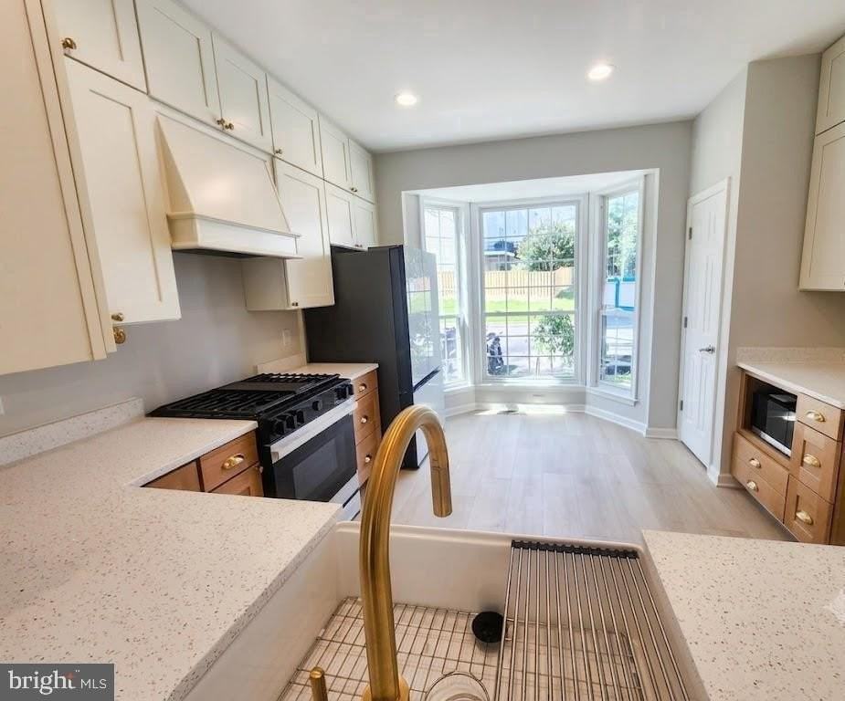 11739 Gascony Pl - Photo 5 of 28