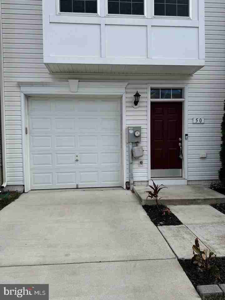 50 Landis Ct - Photo 3 of 29