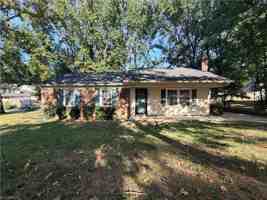 featured image of 3301 Bristle Cone Rd