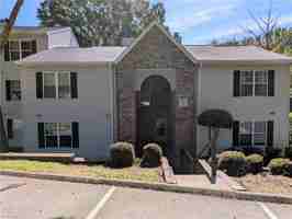 featured image of 4021 Whirlaway Ct #E