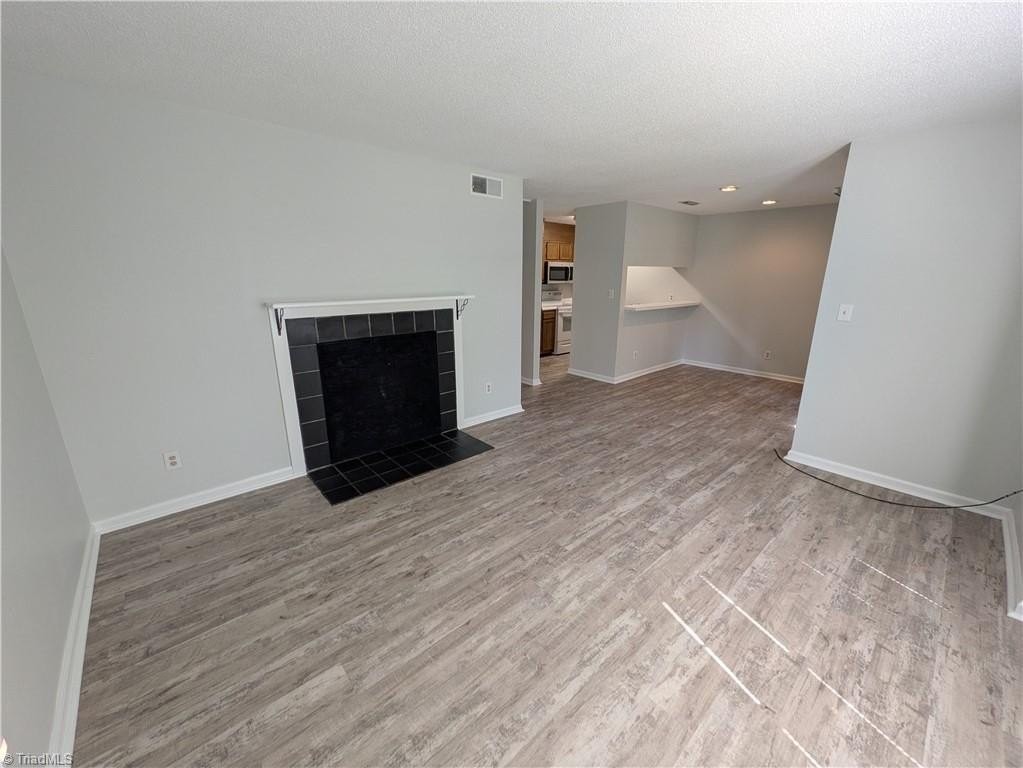 4021 Whirlaway Ct #E - Photo 3 of 17
