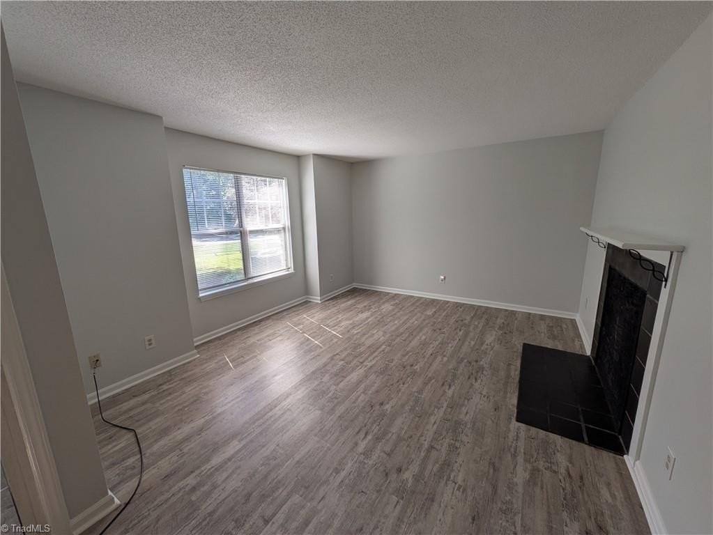 4021 Whirlaway Ct #E - Photo 4 of 17