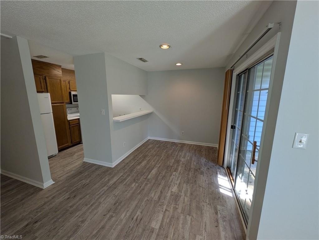4021 Whirlaway Ct #E - Photo 5 of 17