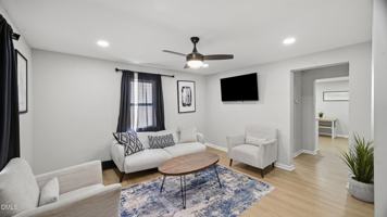 featured image of 1208 Drew St