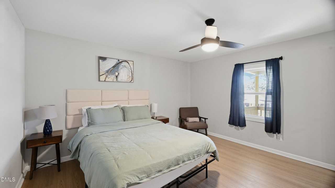 1208 Drew St - Photo 5 of 25