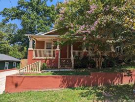 608 N Maple St - Photo 1 of 1