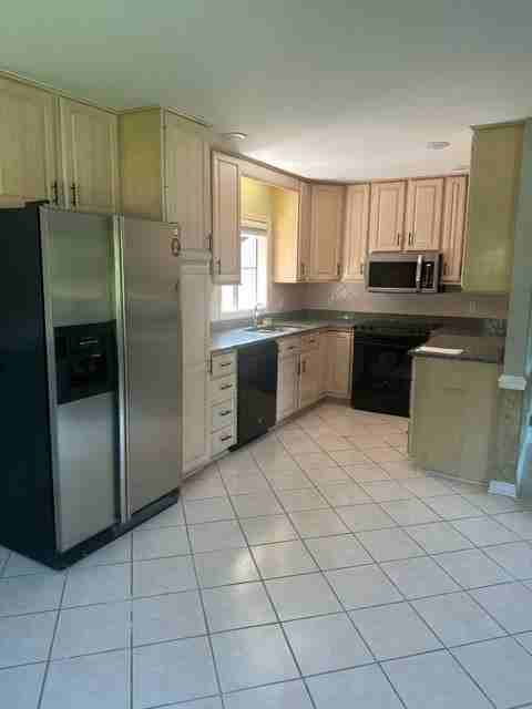 101 Whippoorwill Dr - Photo 3 of 23
